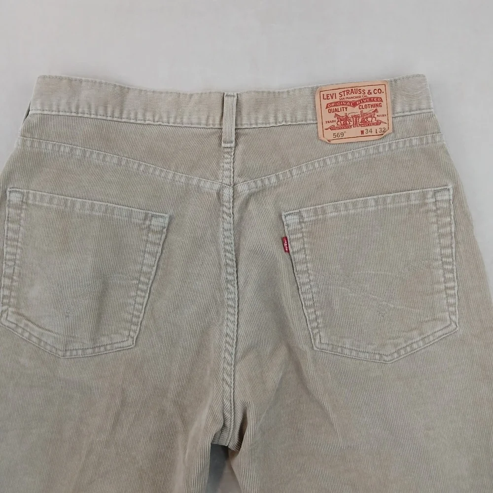 VTG Levis‎ 569 34x29 2004 Corduroy Loose Straight FLAWS